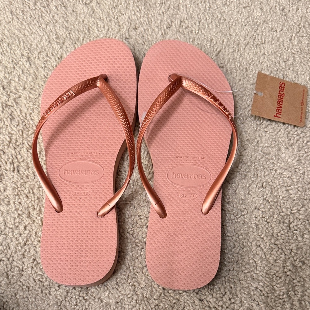 Havaianas Coral and Rose Gold Flip Flops